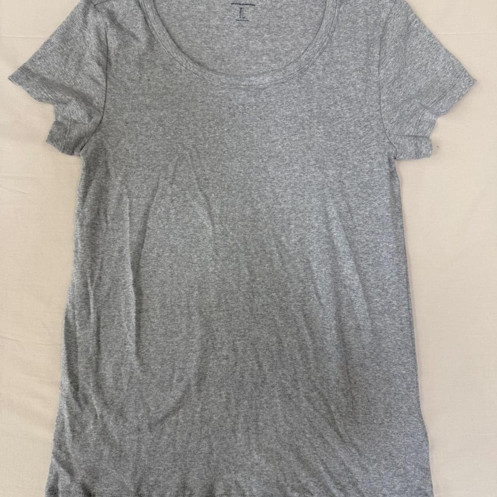 Gray heather scoop neck‎ tee from Amazon Essentials
